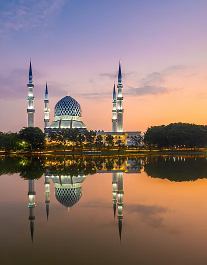 Friends Luxury Malaysia Adventure